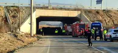 Denizli'de Midibüs Kazası: 4 Ölü