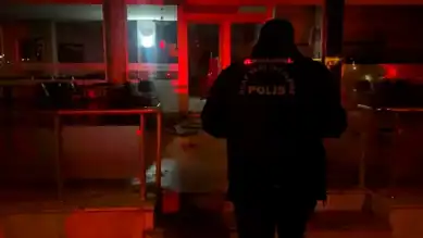 Denizli'de Müzikten Bıçaklı Kavga!