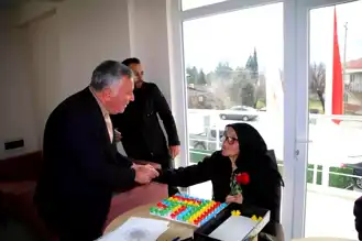 Honaz Belediyesi, Sevgililer Günü'nü Yaşlılarıyla Kutladı