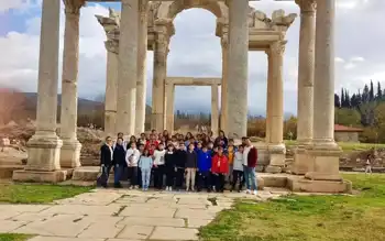 Muğla Öğrencileri Tarihi Şehri Gezdi