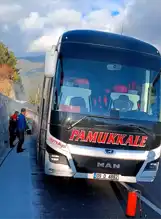 Pamukkale'de Otobüs Yangını: Yolcular Kurtarıldı