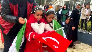 Suriye'de Yaşananlardan Sonra Şehirde Kutlamalar