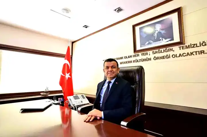 Çavuşoğlu'ndan 2025 Yılı Yeni Yıl Mesajı
