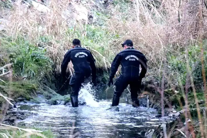Denizli'de Kayıp 4 Yaşındaki Nazlı İçin Arama Seferberliği
