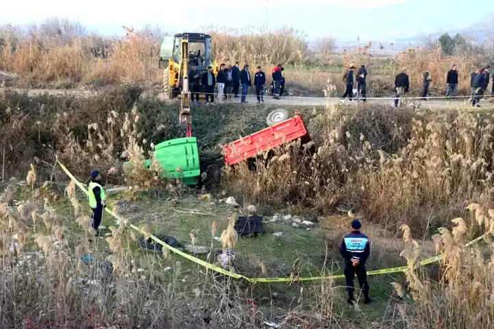 Denizli'de Traktör Kazası: Yaşlı Adam Hayatını Kaybetti