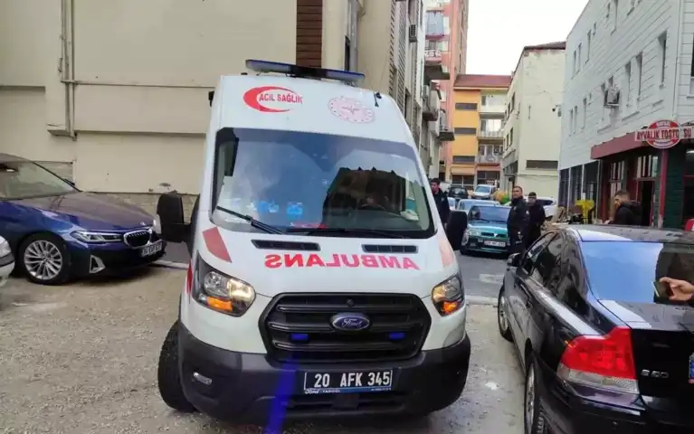 Sevgili Kavgası Bıçakla Sonuçlandı!
