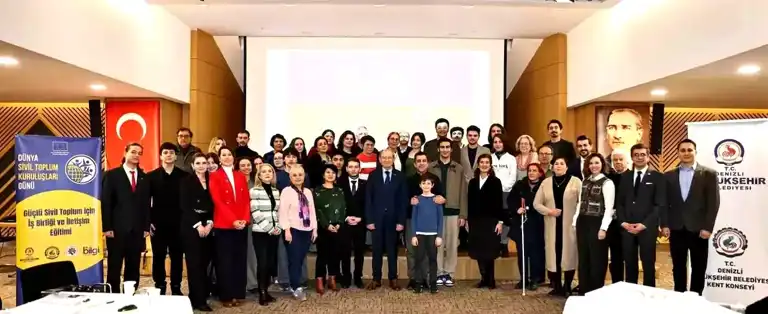 Denizli'de Sivil Toplum Eğitimi