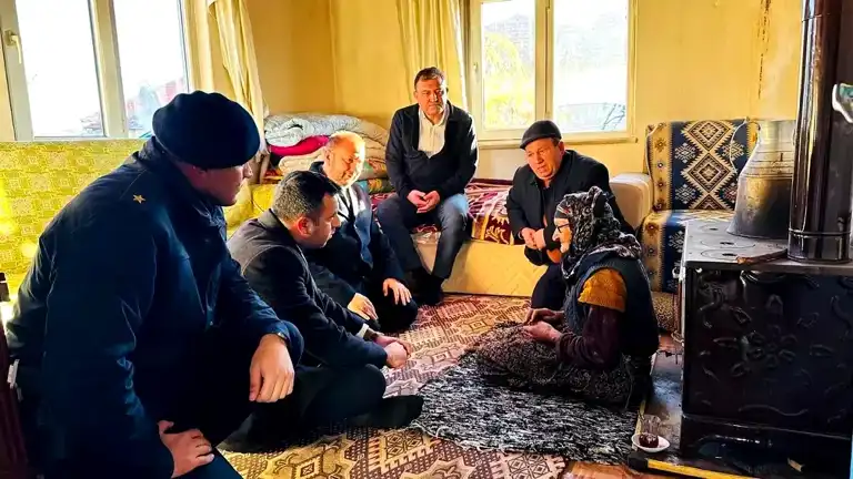 Çivril Kaymakamı, Deprem Şehidini Andı