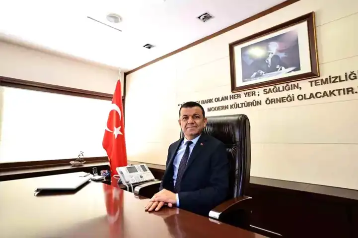 Türk Kadınına Seçme Hakkı: 90. Yıl